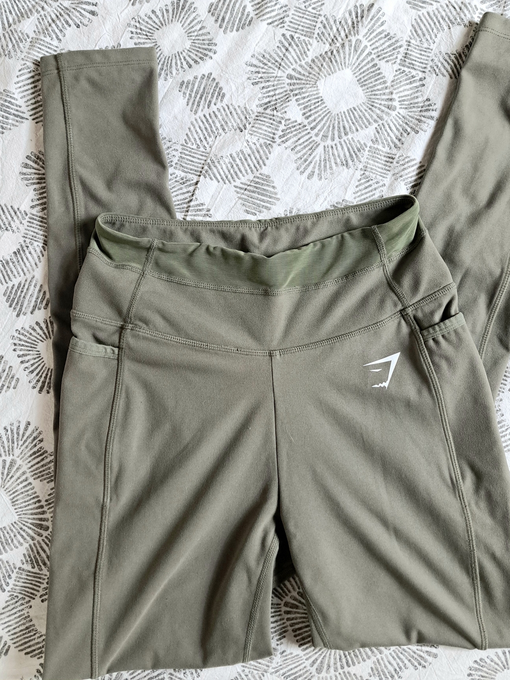 Gymshark Olive Green Performance High-Waist 28" Pocket Leggings